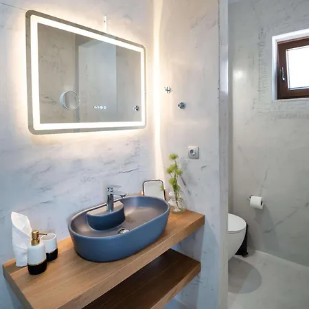 Archontiki Veranda - Design In Crete With Heated Pool, Jacuzzi & Dreamy Views *