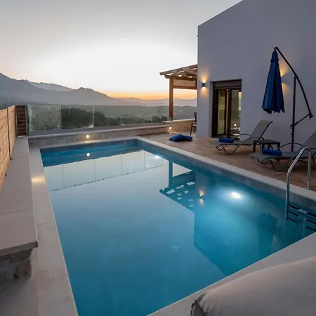 Archontiki Veranda - Design In Crete With Heated Pool, Jacuzzi & Dreamy Views 빌라 *